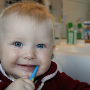 איך לשמור על בריאות השיניים של הילדים?
